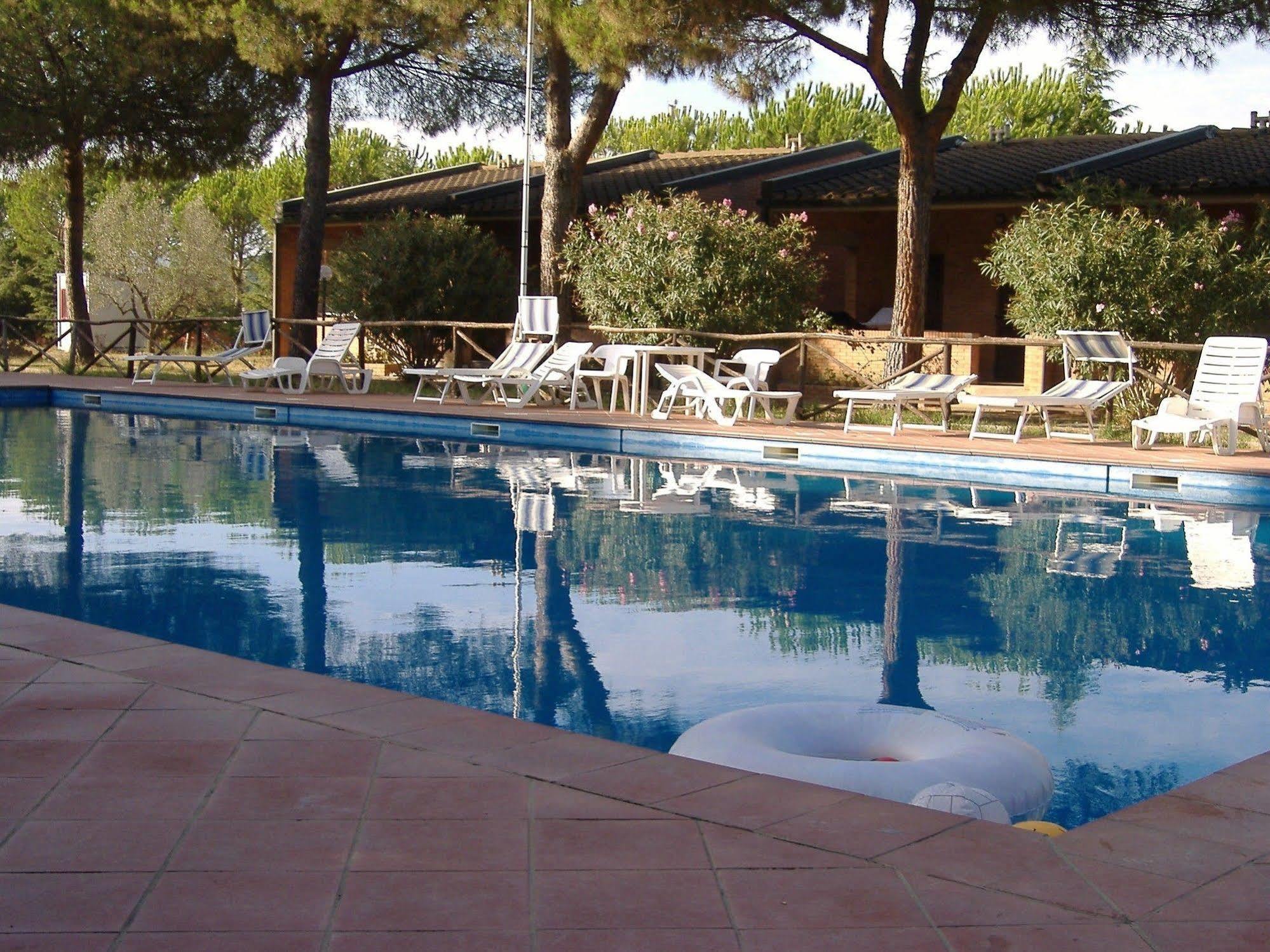 Baia Etrusca Resort Riotorto Exterior photo